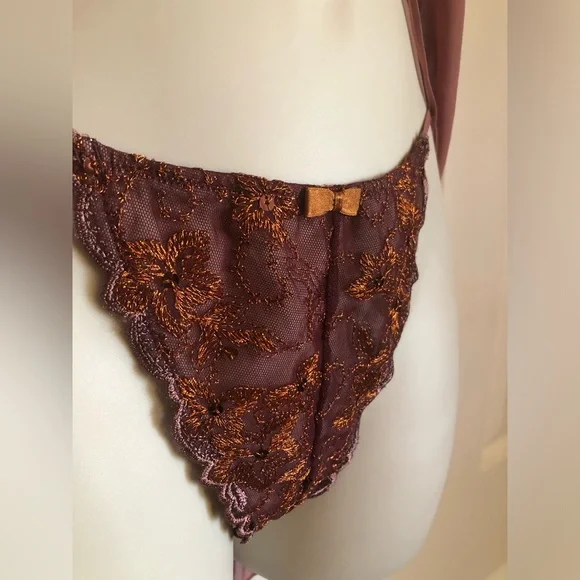 Victorias’s Secret Lingerie Top Medium And Lace G String Thong Maroon Baby Doll - Picture 4 of 13